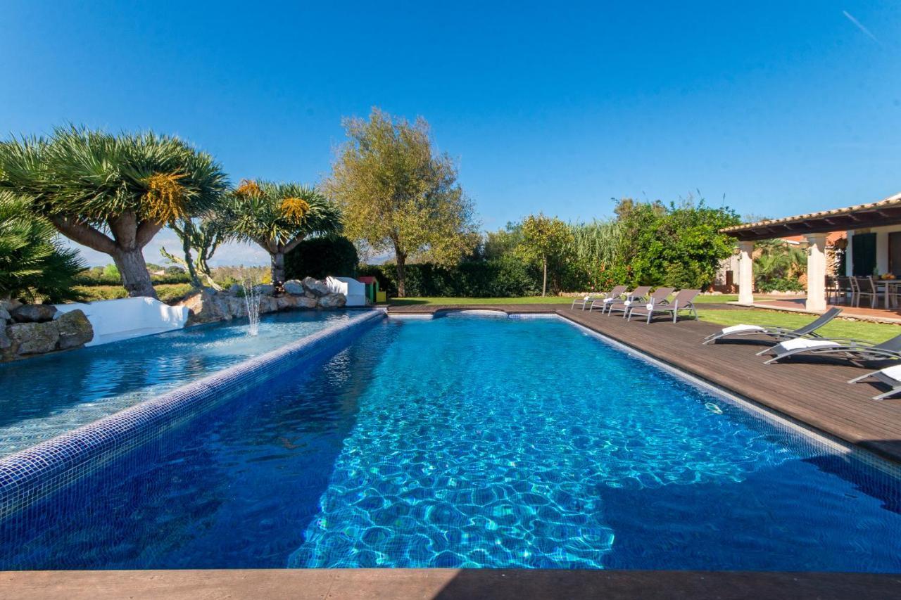 Villa Mar - With Spectacular Pool Area & Bar Alcúdia